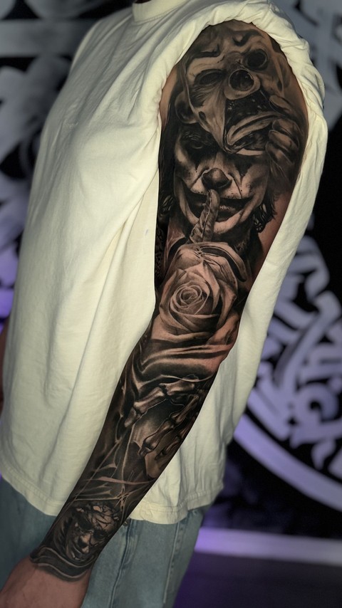 Sleeves image